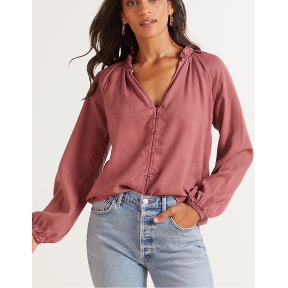 cloth & stone Tops - Cloth & Stone Raglan Ruffle Neck Blouse